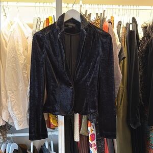 Elegant Black Velvet Women's Jacket